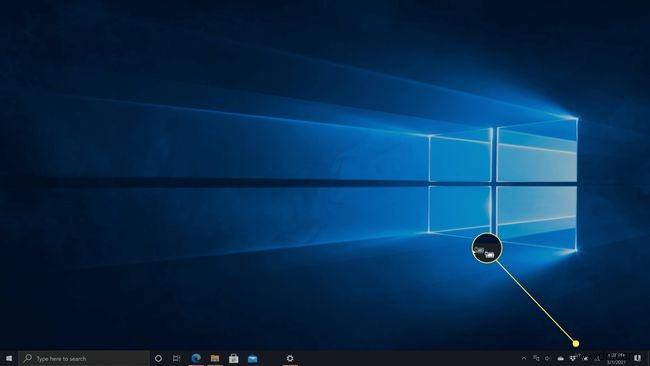 Windows 10 সিস্টেম ট্রেতে আইকনগুলি কীভাবে দেখাবেন বা লুকাবেন