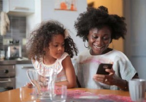 অ্যান্ড্রয়েড স্ক্রীন টাইম:এটি কীভাবে কাজ করে এবং এটি সেট আপ করে 