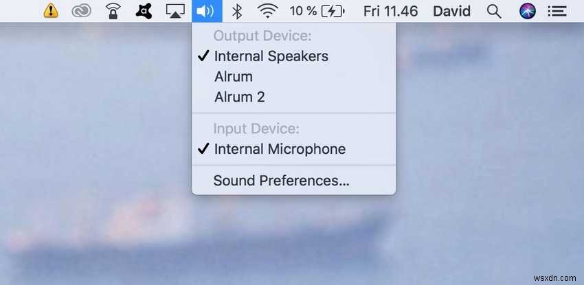 আপনার ম্যাক মেনু বার থেকে অডিও ইনপুট/আউটপুট উত্স কীভাবে স্যুইচ করবেন 