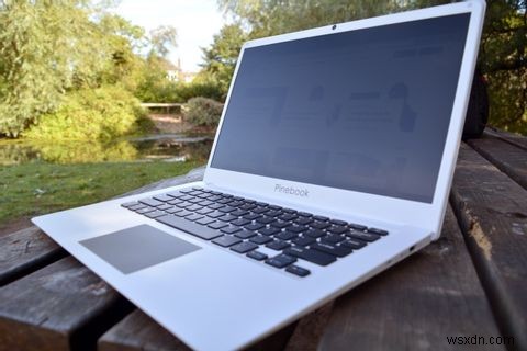 Pinebook 64 পর্যালোচনা:$100 ল্যাপটপ যা ভয়ানক নয় 