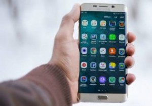 আপনার অ্যান্ড্রয়েড ফোনকে মশলাদার করার জন্য সুন্দর ওয়ালপেপার অ্যাপ 