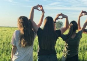 আপনার গোপনীয়তা বজায় রাখতে ফেসবুকের সীমাবদ্ধ তালিকা কীভাবে ব্যবহার করবেন 