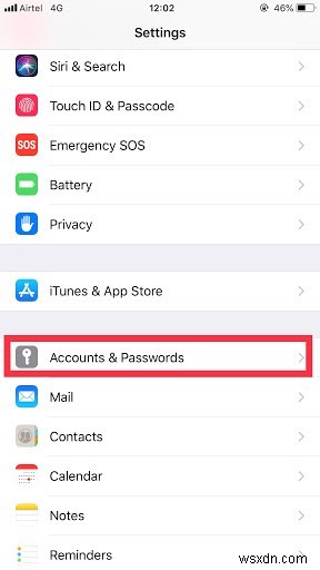 আইফোন (iOS 12) এ ক্রেডিট কার্ড এবং সংরক্ষিত পাসওয়ার্ডগুলি কীভাবে দেখতে হয়