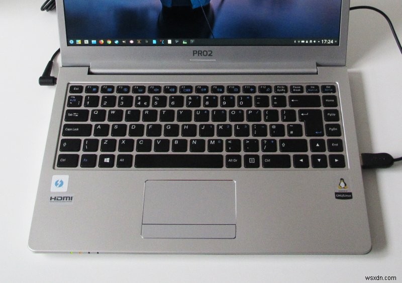 The Slimbook Pro2 এখানে আছে - খুব, খুব সুন্দর