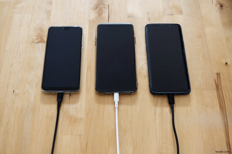 লাইটনিং বনাম USB‑C:পার্থক্য বোঝা এবং কোনটি উচ্চতর 
