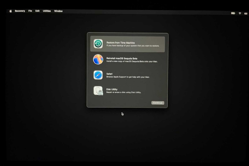 একটি USB ড্রাইভ থেকে macOS ইনস্টল করার জন্য ধাপে ধাপে নির্দেশিকা 