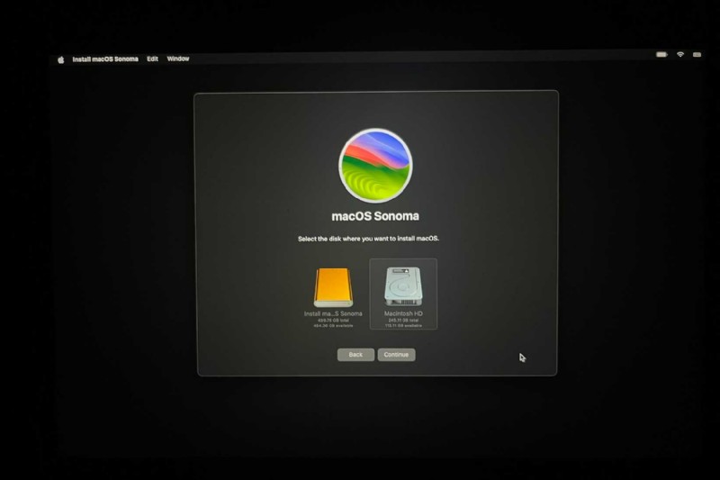 একটি USB ড্রাইভ থেকে macOS ইনস্টল করার জন্য ধাপে ধাপে নির্দেশিকা 