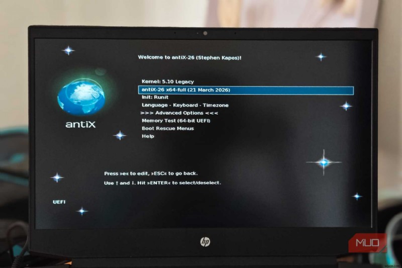 antiX 26:একটি 2009 ল্যাপটপকে একটি বিদ্যুত-দ্রুত Chromebook-এর মতো অভিজ্ঞতায় পুনরুজ্জীবিত করুন 