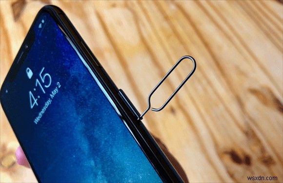 iPhone 13 এবং XS Max এর মধ্যে কীভাবে নিরাপদে সিম কার্ড স্যুইচ করবেন 